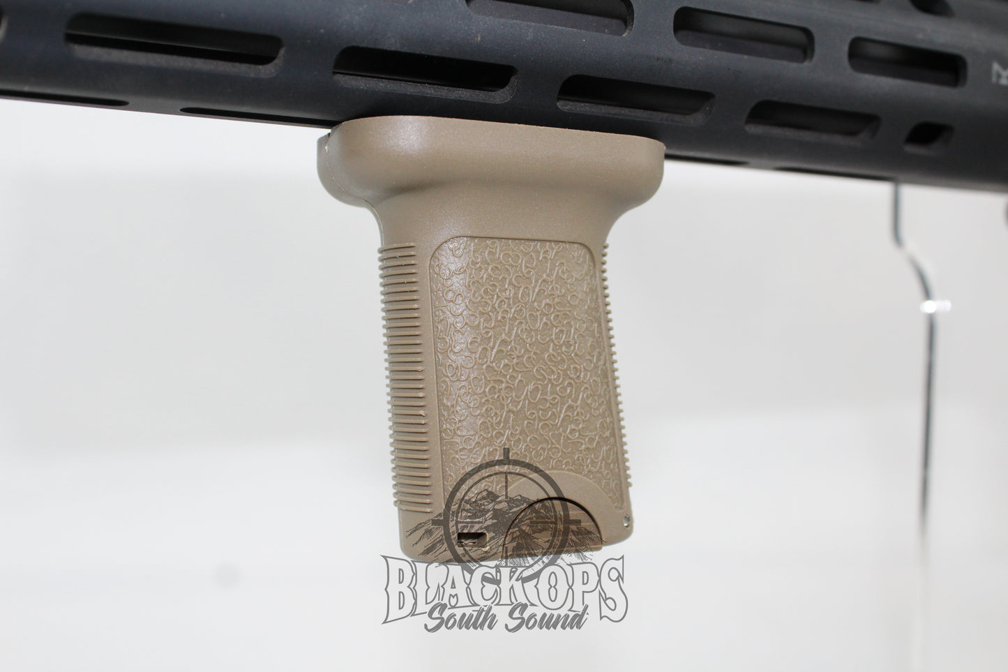 VSG-S Style Vertical Foregrip KeyMod & M-LOK