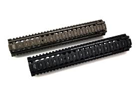 MADBULL - Daniel Defense MK18 M4A1 RIS II Rail