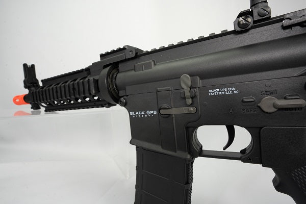 BLACK OPS - M4 Carbine 10.5" with battery and charger